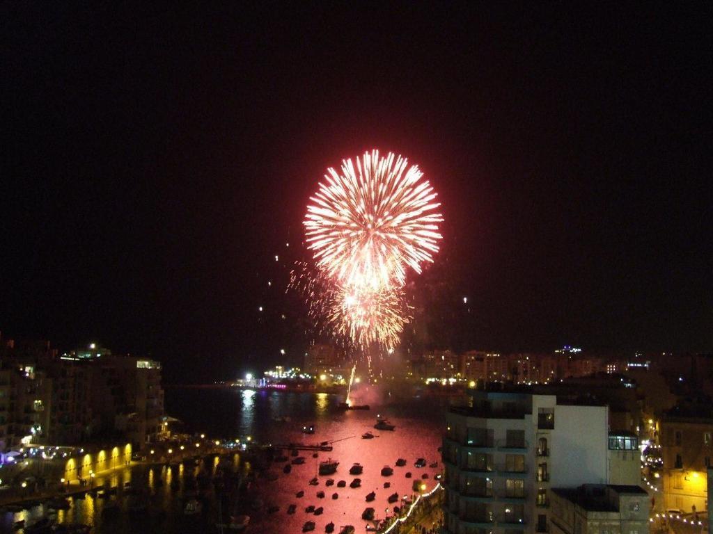 Spinola Seafront Apartment San Ġiljan Chambre photo
